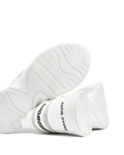 Track White -Naked Wolfe Shop 5.9 01029