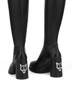 Crazy Black Leather -Naked Wolfe Shop CRAZY BLACK 03