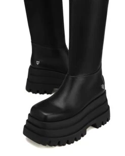 Sasha Black Leather -Naked Wolfe Shop SASHA BLACK 05