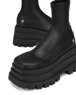 Sassy Black 16 Sassy Black -Naked Wolfe Shop SASSY BLACK 06