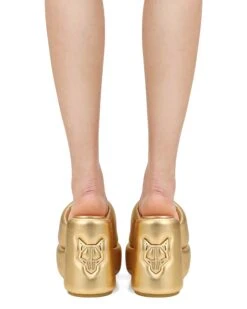 Wow Gold -Naked Wolfe Shop WOW GOLD 09